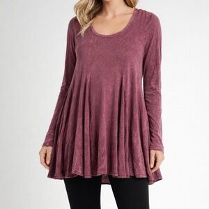 Altar'd State Distressed Purple Scoop neck Tunic Top Size Medium